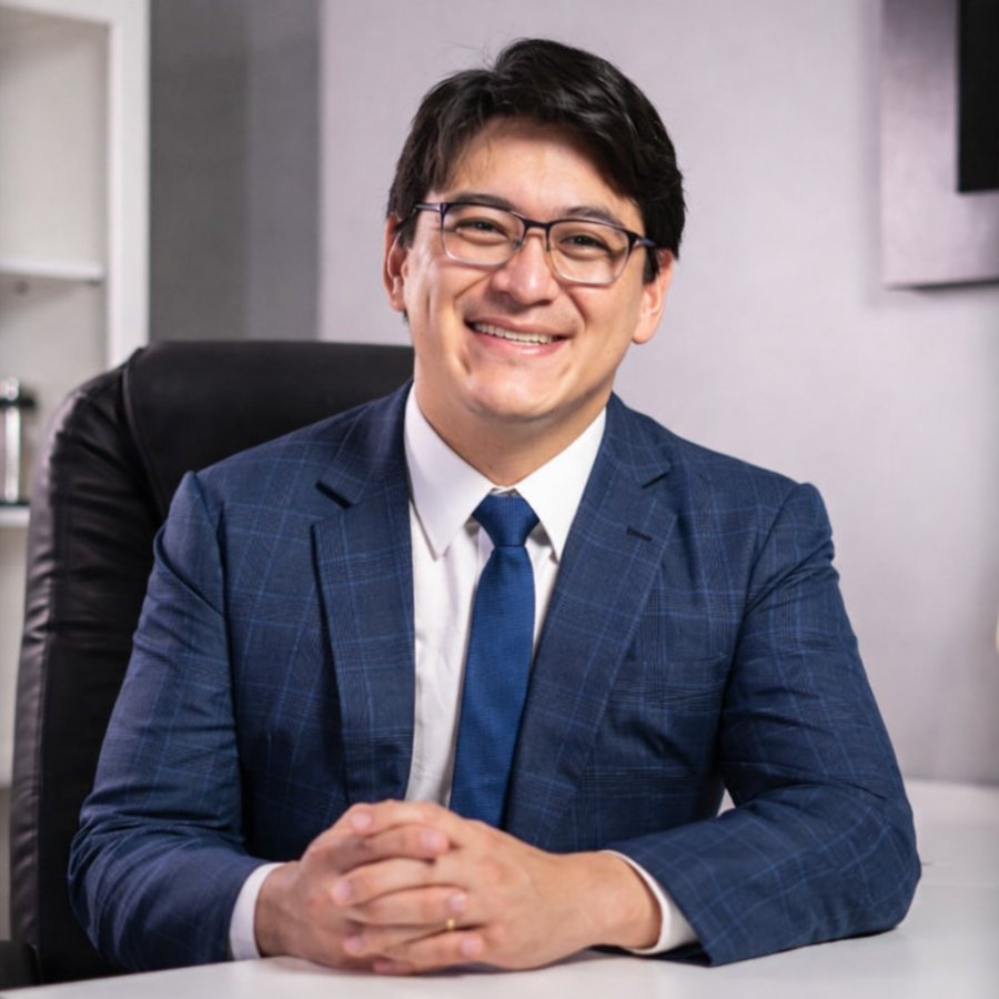 Dr. Bruno Matsumoto