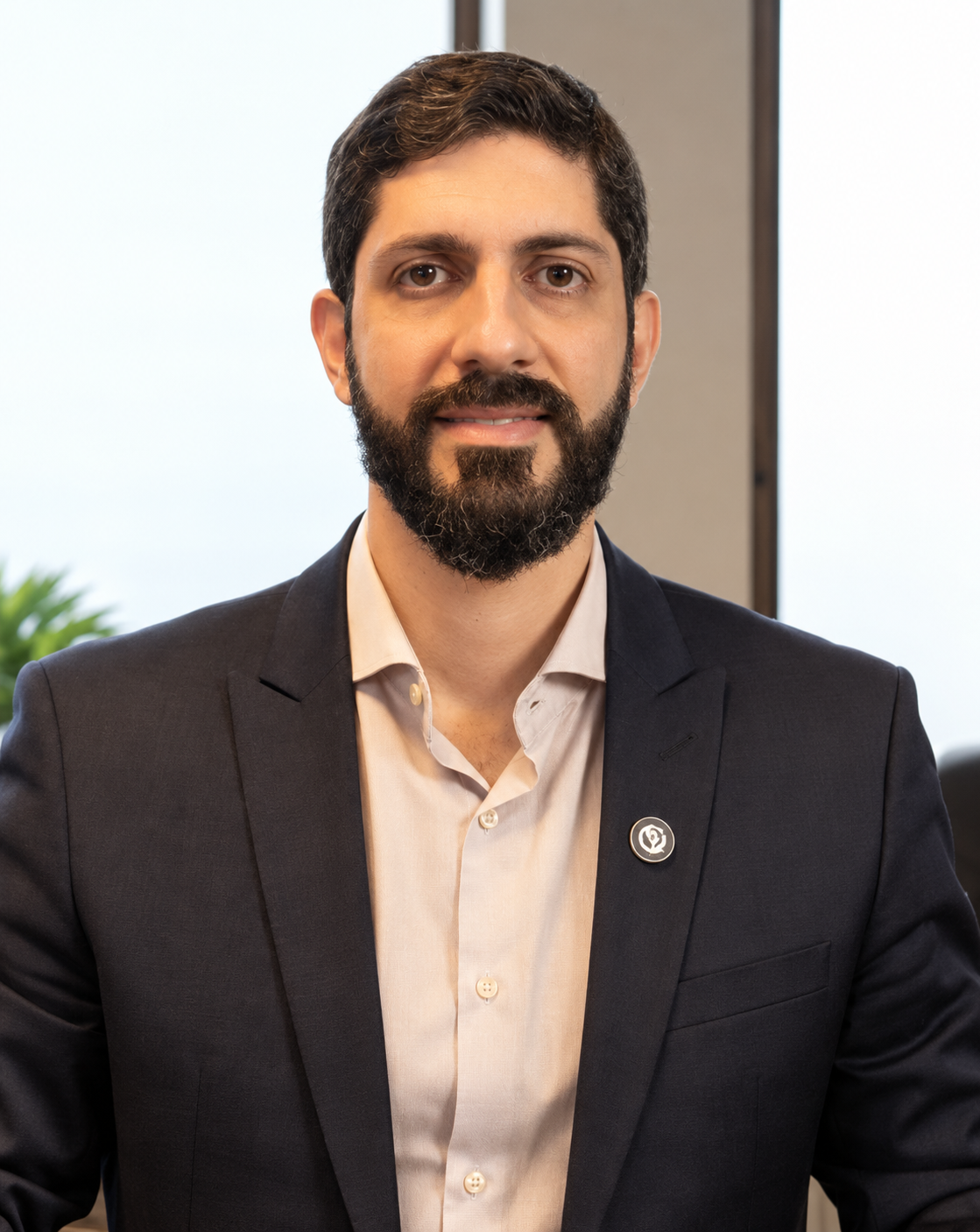 Dr. Alvaro Daher