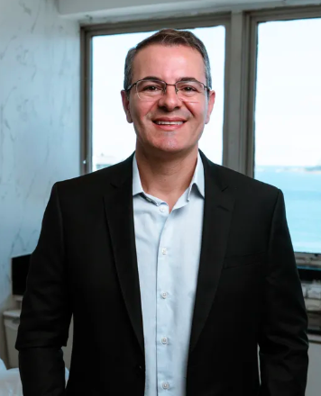 Dr. Guilherme Arbex