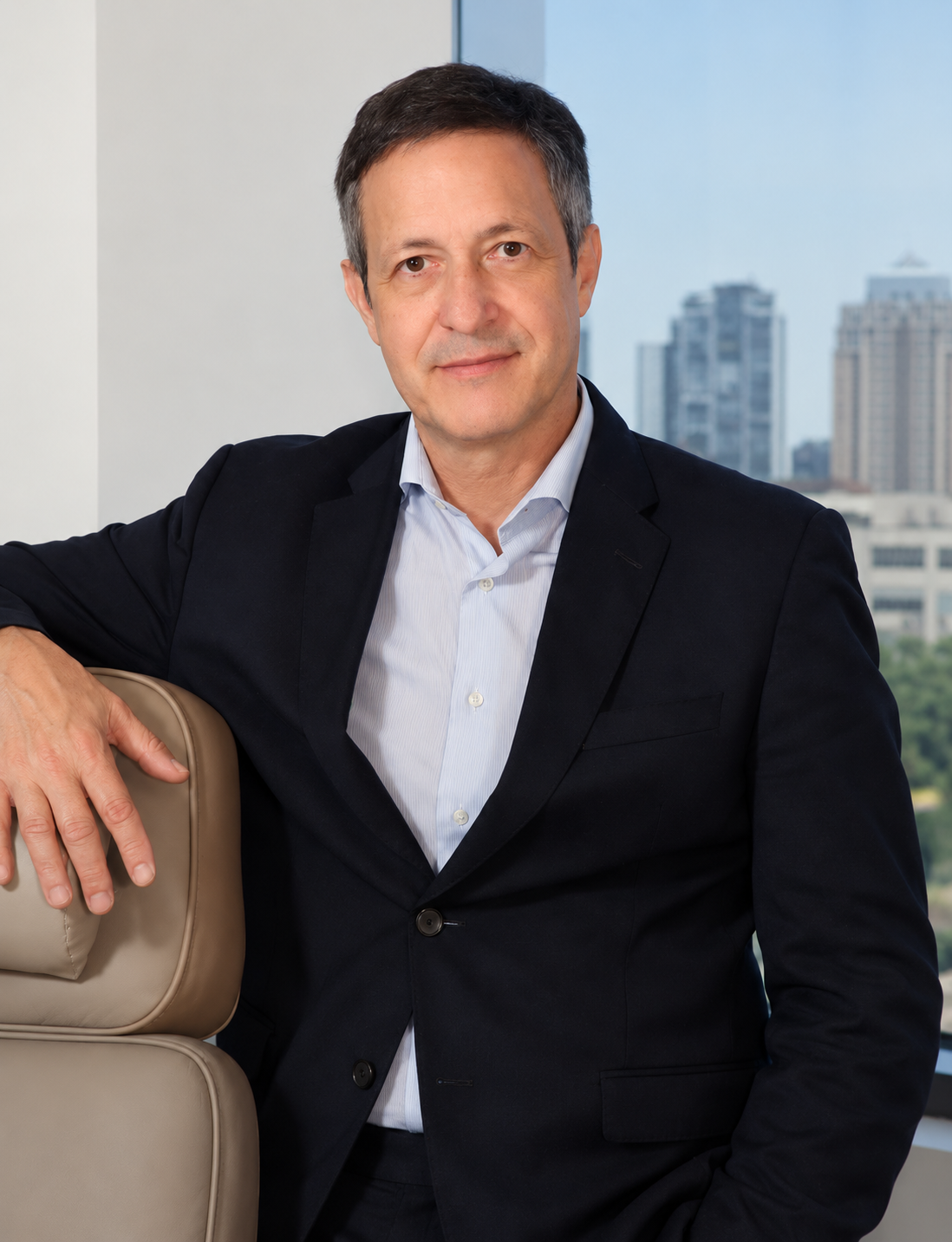 Dr. Eduardo Sucupira