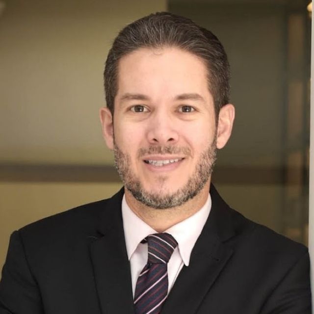 Dr. Thiago Bandeira