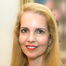 Foto de Dr. Leilane Slepetys