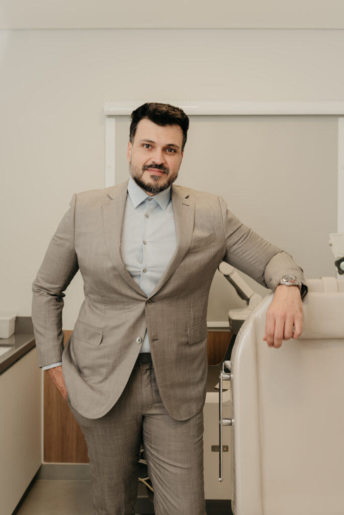 Dr. Francisco Neto