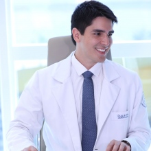 Dr. Philip Borges