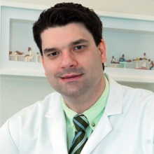 Foto de Dr. Rodrigo Antoniassi