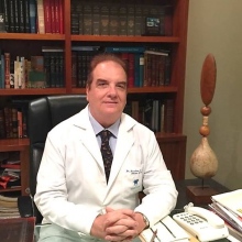 Foto de Dr. Rawlson Thuin