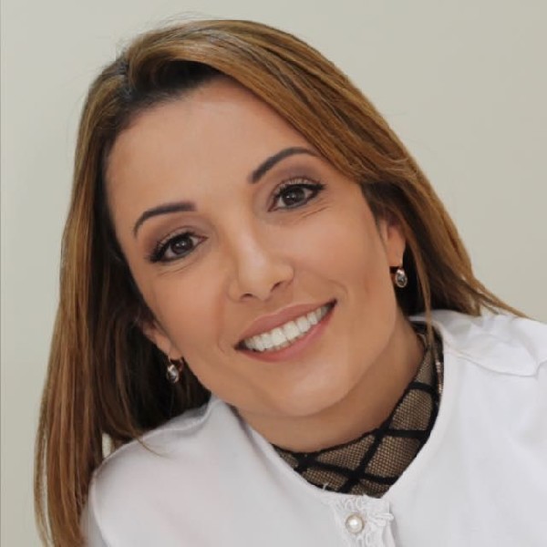 Foto de Dr. Julyce Assis