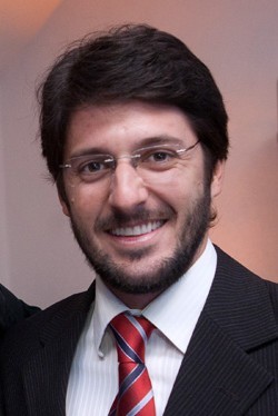 Foto de Dr. Fernando Serra