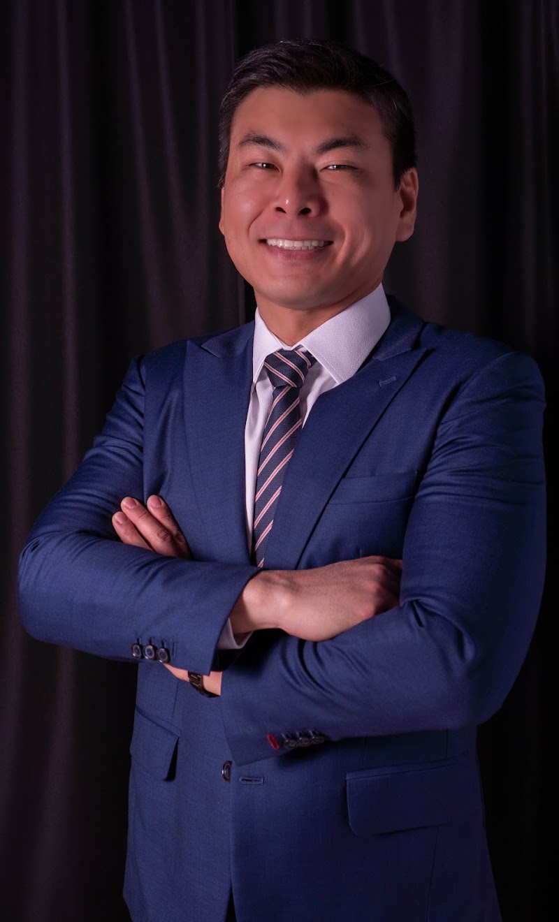 Dr. Delmo Sakabe