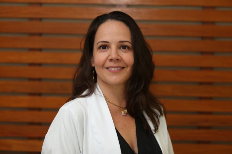 Foto de Dra. Jussara Alves