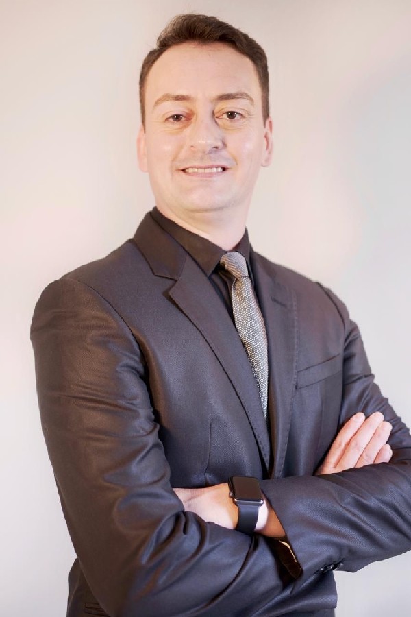 Foto de Dr. Bruno Marques