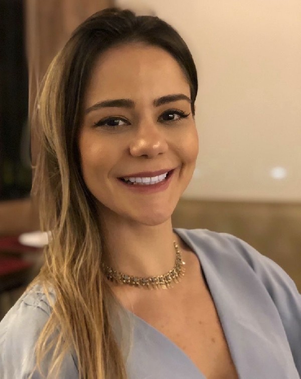 Foto de Dra. Juliana Tenorio