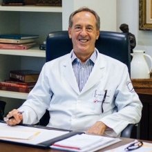 Foto de Dr. Irineu Debastiani