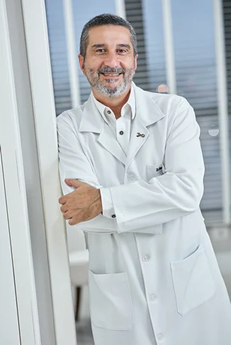 Foto de Dr. Marcio Navarro