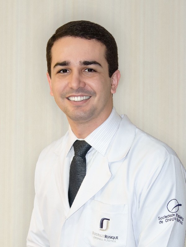 Foto de Dr. Rodrigo Rosique